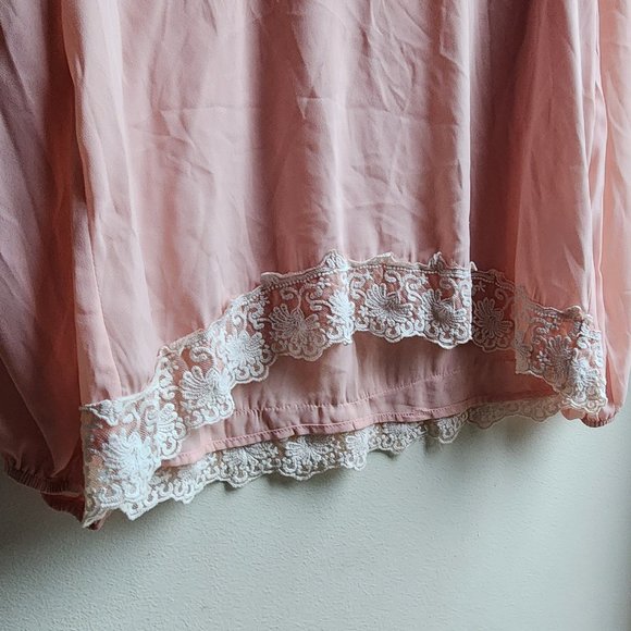 Tobi Pink Open Sleeve Lace Blouse Size Medium - Picture 12 of 16